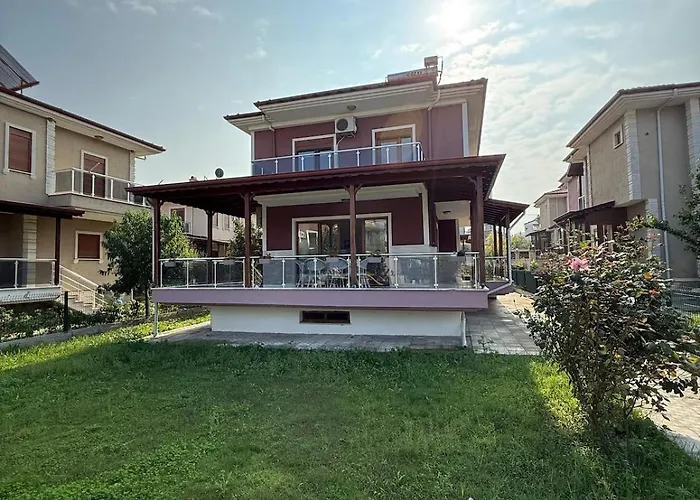 Family Duplex With Garden 150m To *
