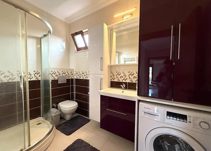 Вілла Family Duplex With Garden 150m To