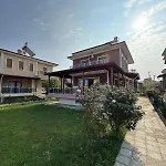 Villa Family Duplex With Garden 150m To Ayvalik