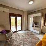Family Duplex With Garden 150m To Villa *