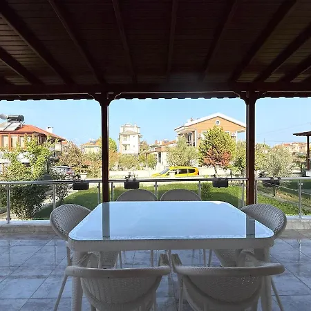 Family Duplex With Garden 150m To Villa Ayvalik
