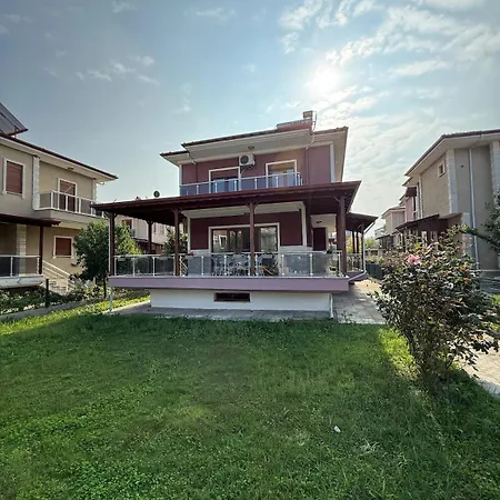 Family Duplex With Garden 150m To *