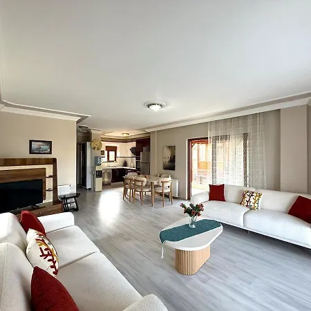 Family Duplex With Garden 150m To Villa Ayvalik