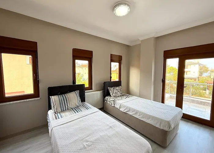 Villa Family Duplex With Garden 150m To Ayvalik