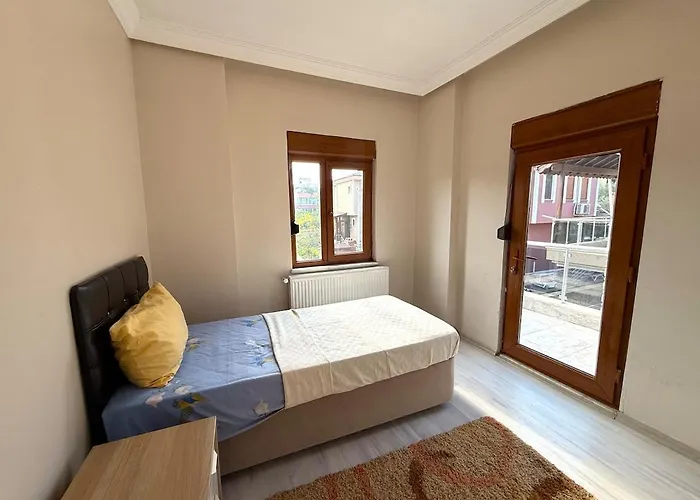 Family Duplex With Garden 150m To *